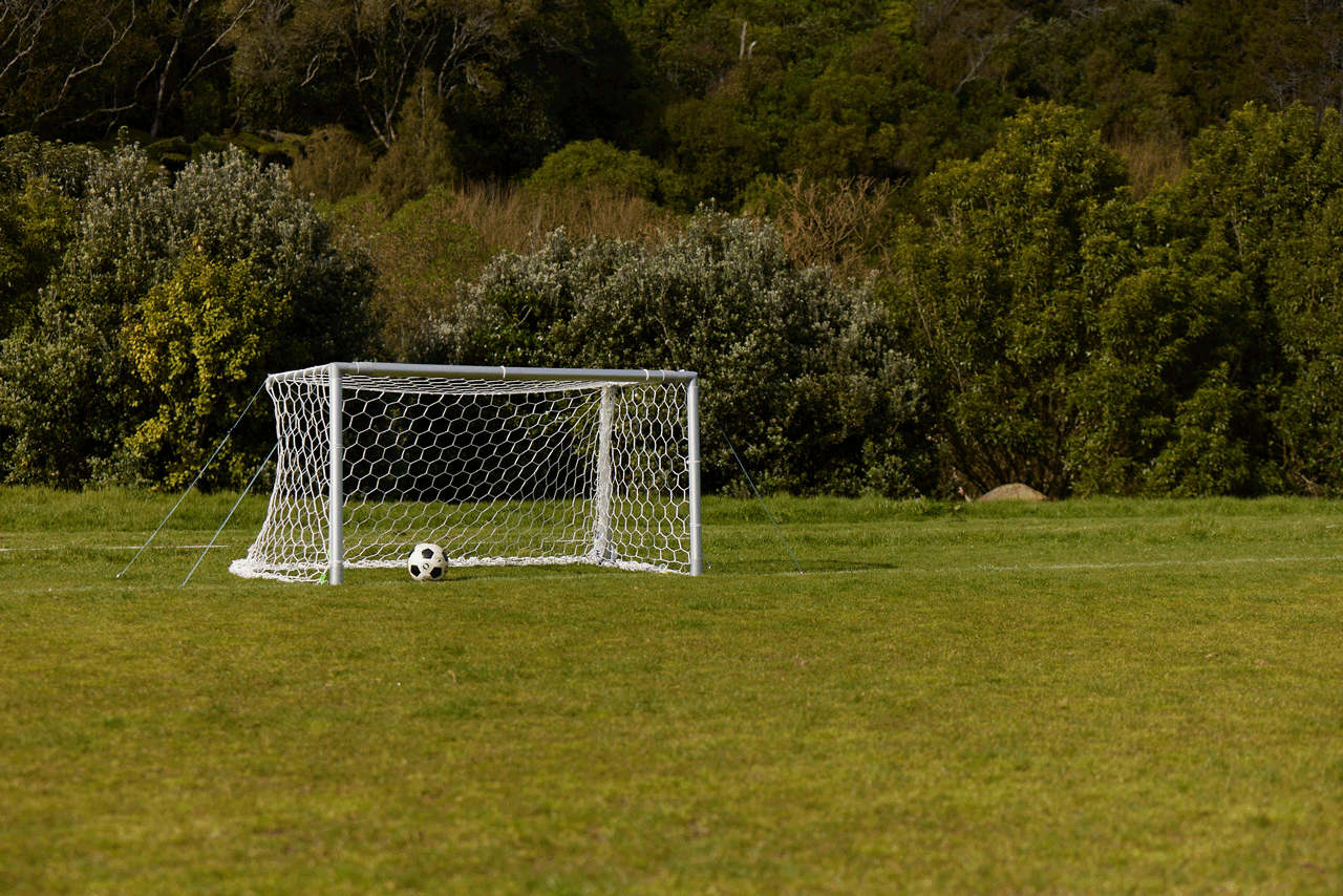 T2 Adjustable Football Goal - Aluminium Posts & Crossbar - Soft Grounds Only